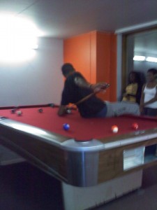 58502_432920406359_677676359_5656981_876033_n